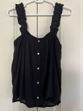 bobeau Black Ruffled-Strap Button-Front Camisole